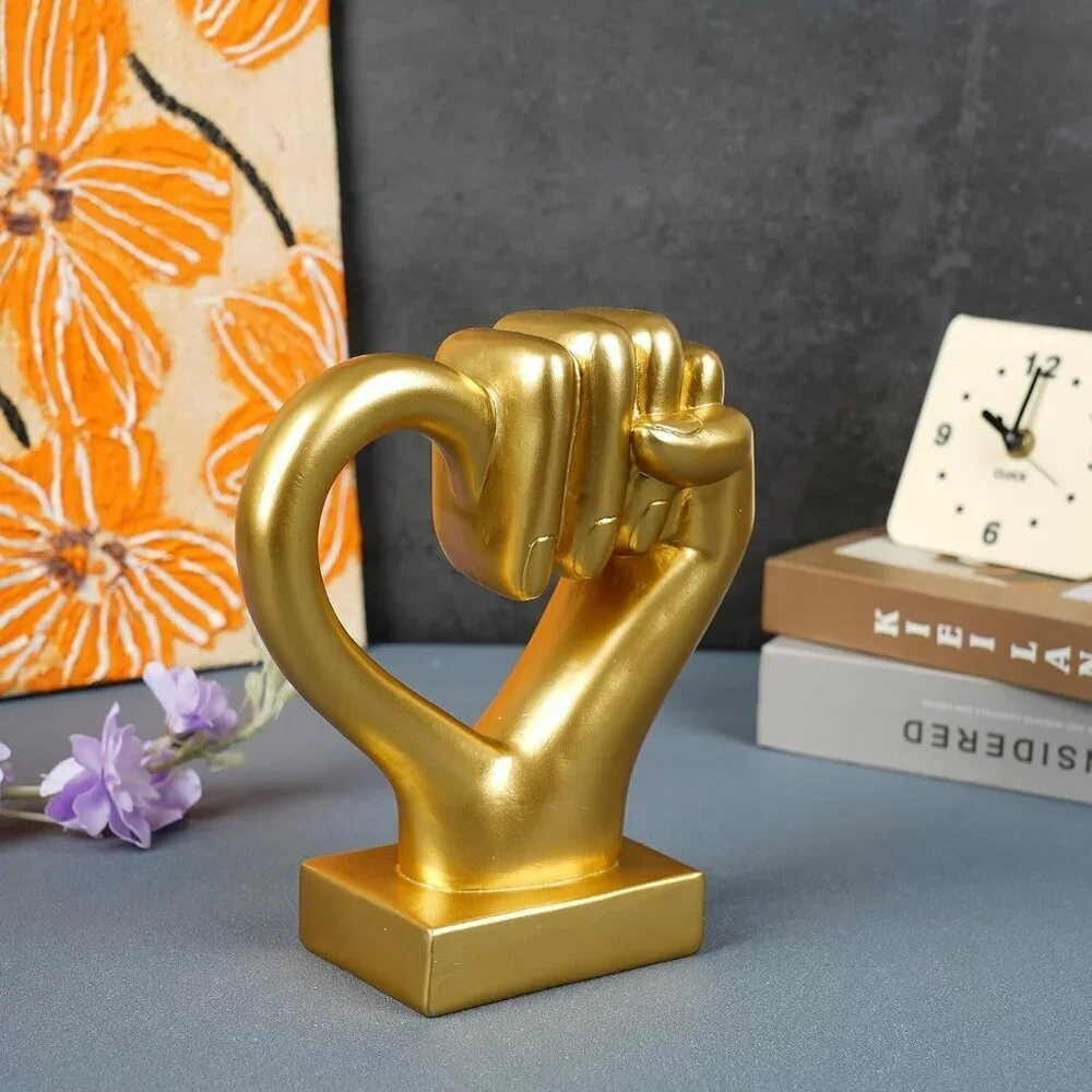 Abstract Love Grasping Gesture Statue Heart Hand Sculpture Home Décor (Gold)